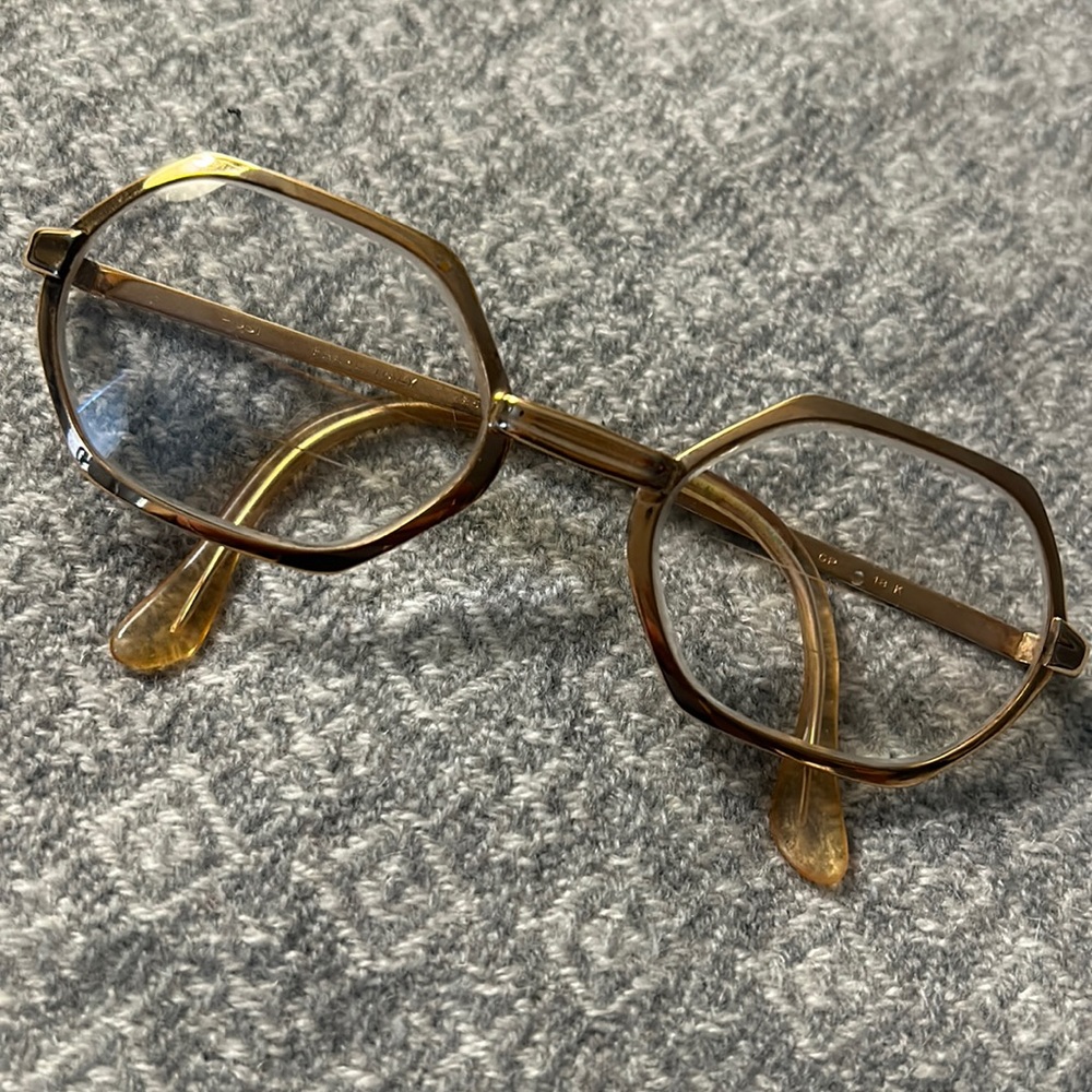 Vintage 18 K Gold plate ladies Glasses
